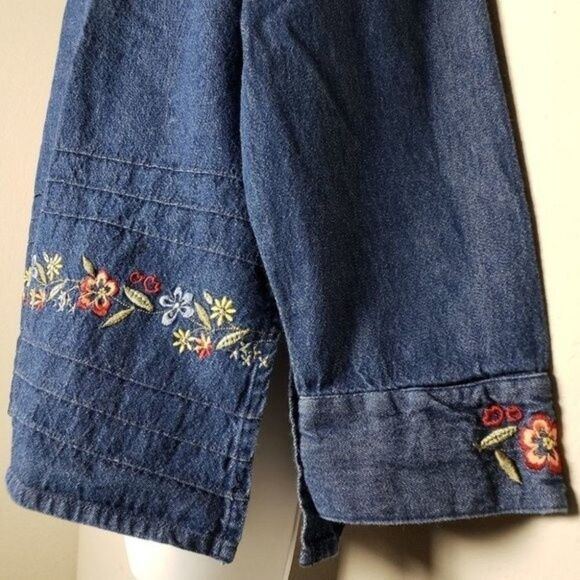 Blair embroidered button down denim shirt Medium - Picture 4 of 8